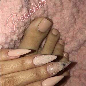 Meet your Posher, Aneka